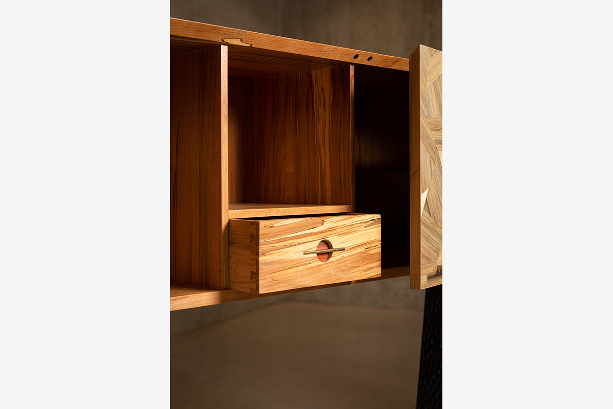 Cabinet à liqueurs STELO